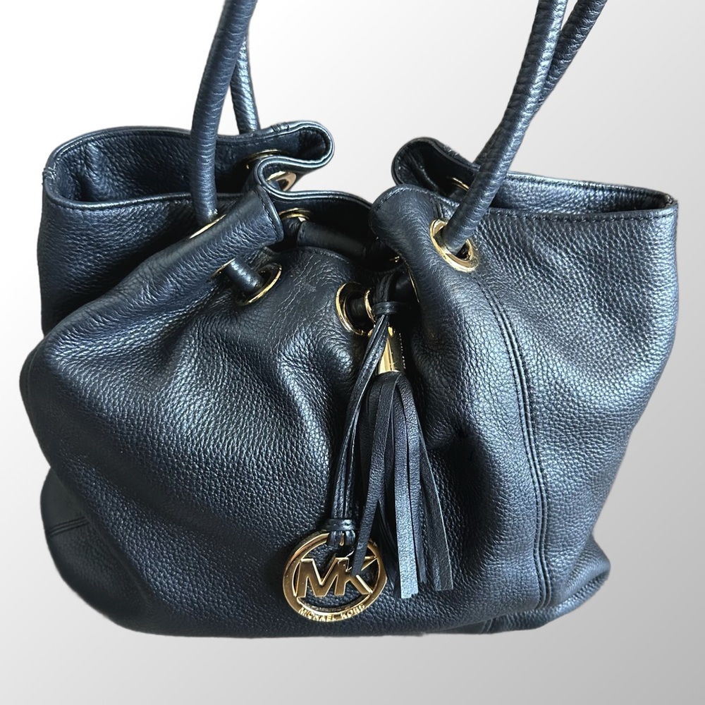 Michael Kors Black Leather Camden Tote Bag With Tassel Detail